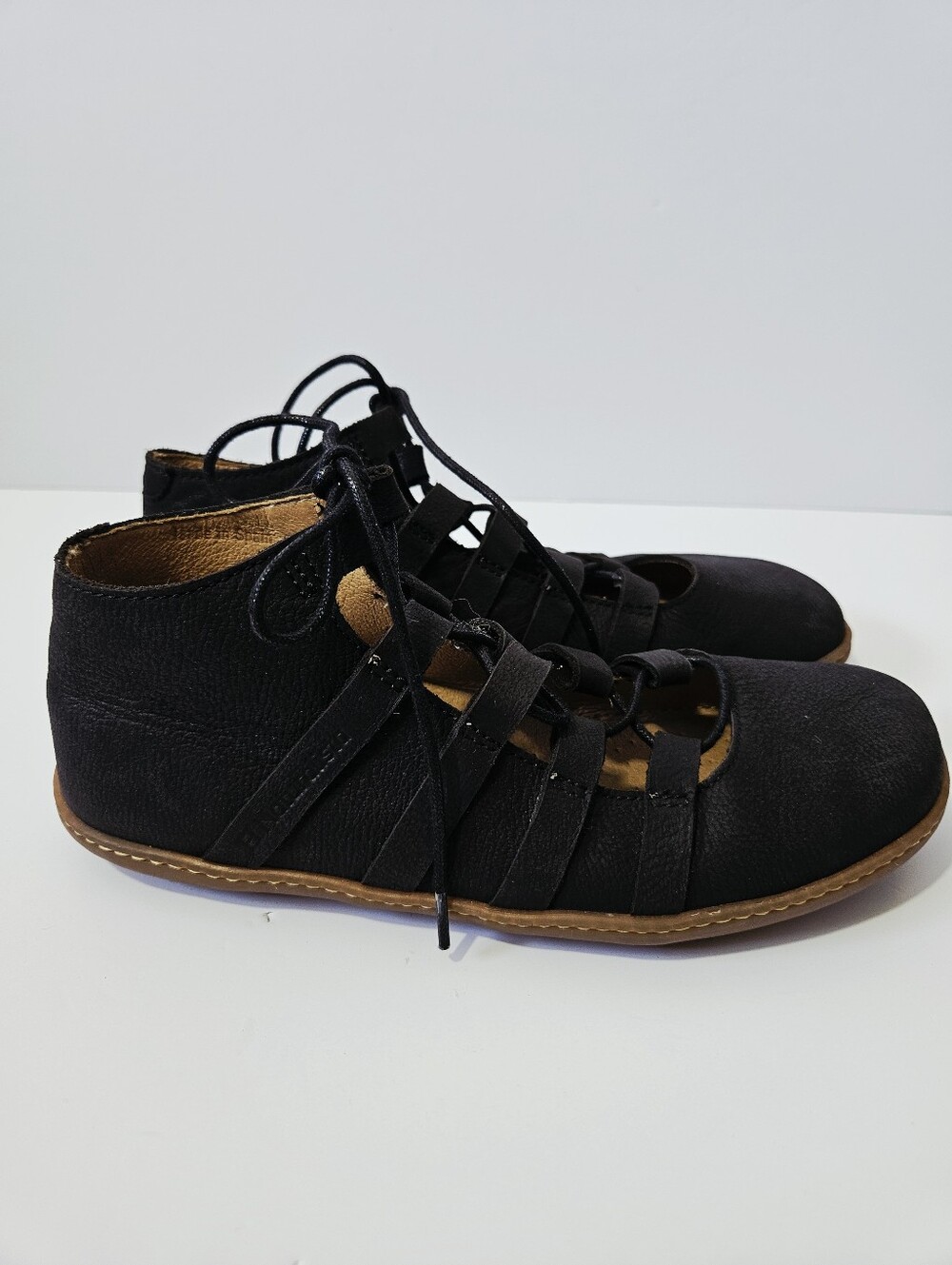 El Naturalista Lace Up Flats Size 38 US 8 Black Leather Earthy Boho Shoes EUC